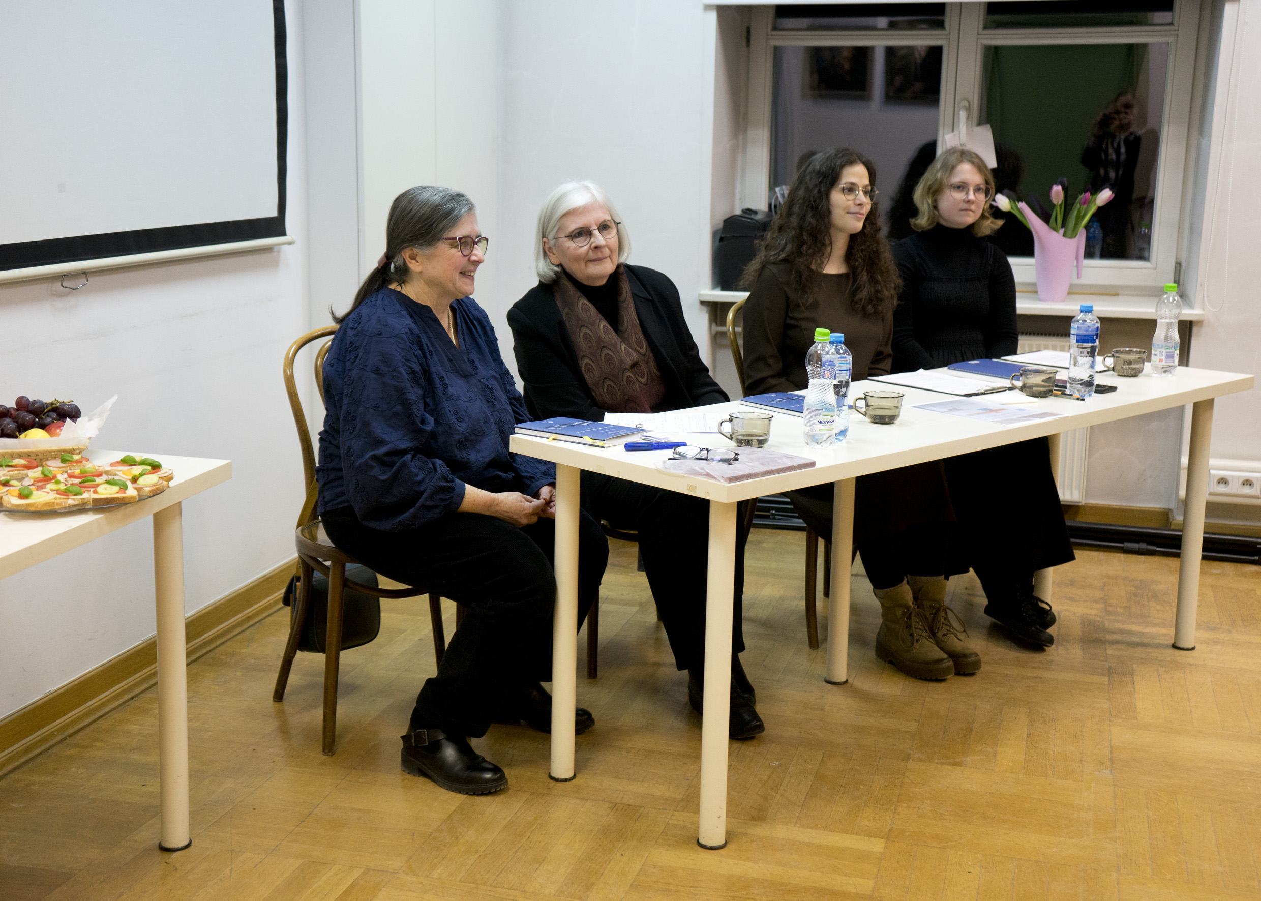 Zofia Kaszowska, „O wytwórcach farb artystycznych w Polsce”