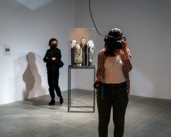 Wernisaż wystawy "Przemiany" (17.10.2021) w ramach Open Eyes Art Festival, fot. Wawrzyniec Woźniak