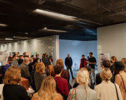 Wernisaż wystawy "Przemiany" (17.10.2021) w ramach Open Eyes Art Festival, fot. Wawrzyniec Woźniak