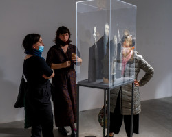 Wernisaż wystawy "Przemiany" (17.10.2021) w ramach Open Eyes Art Festival, fot. Wawrzyniec Woźniak